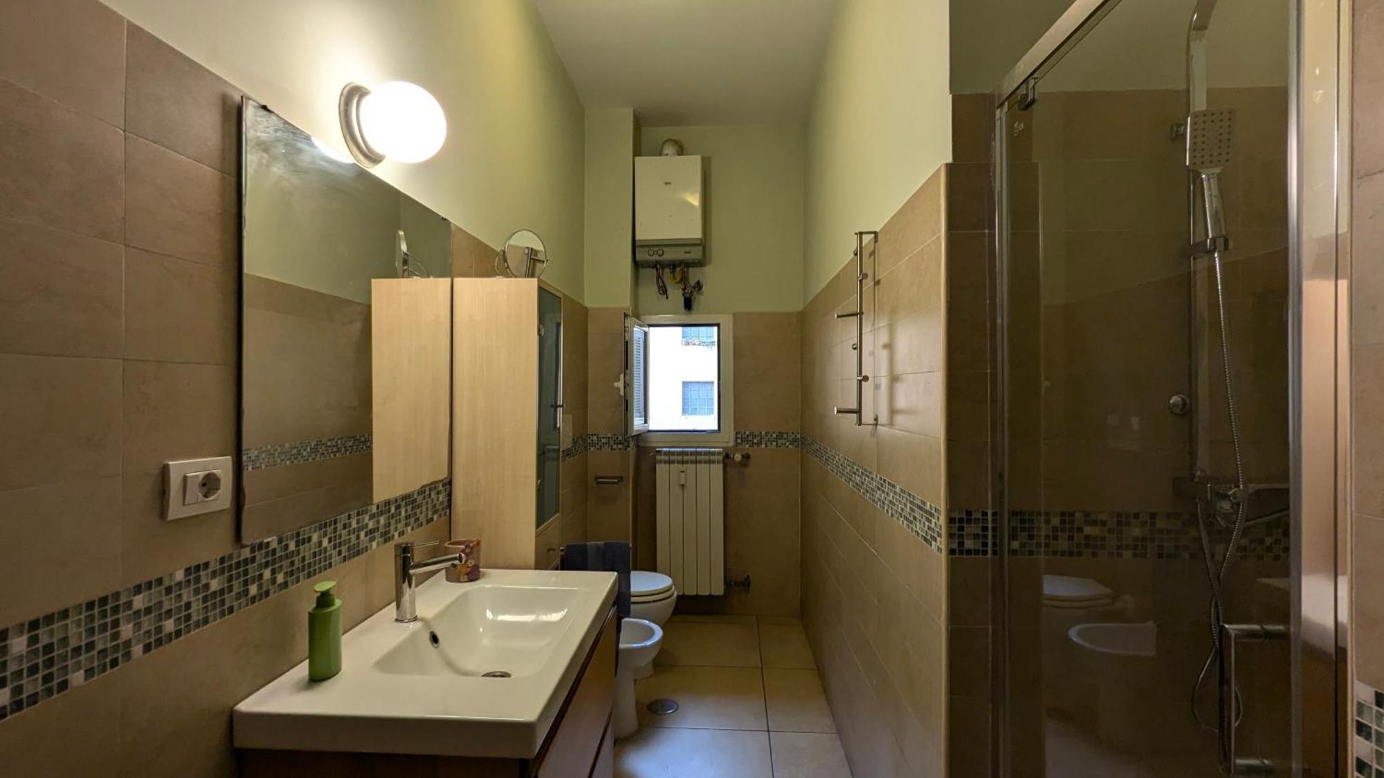 Apartment C9 Rom